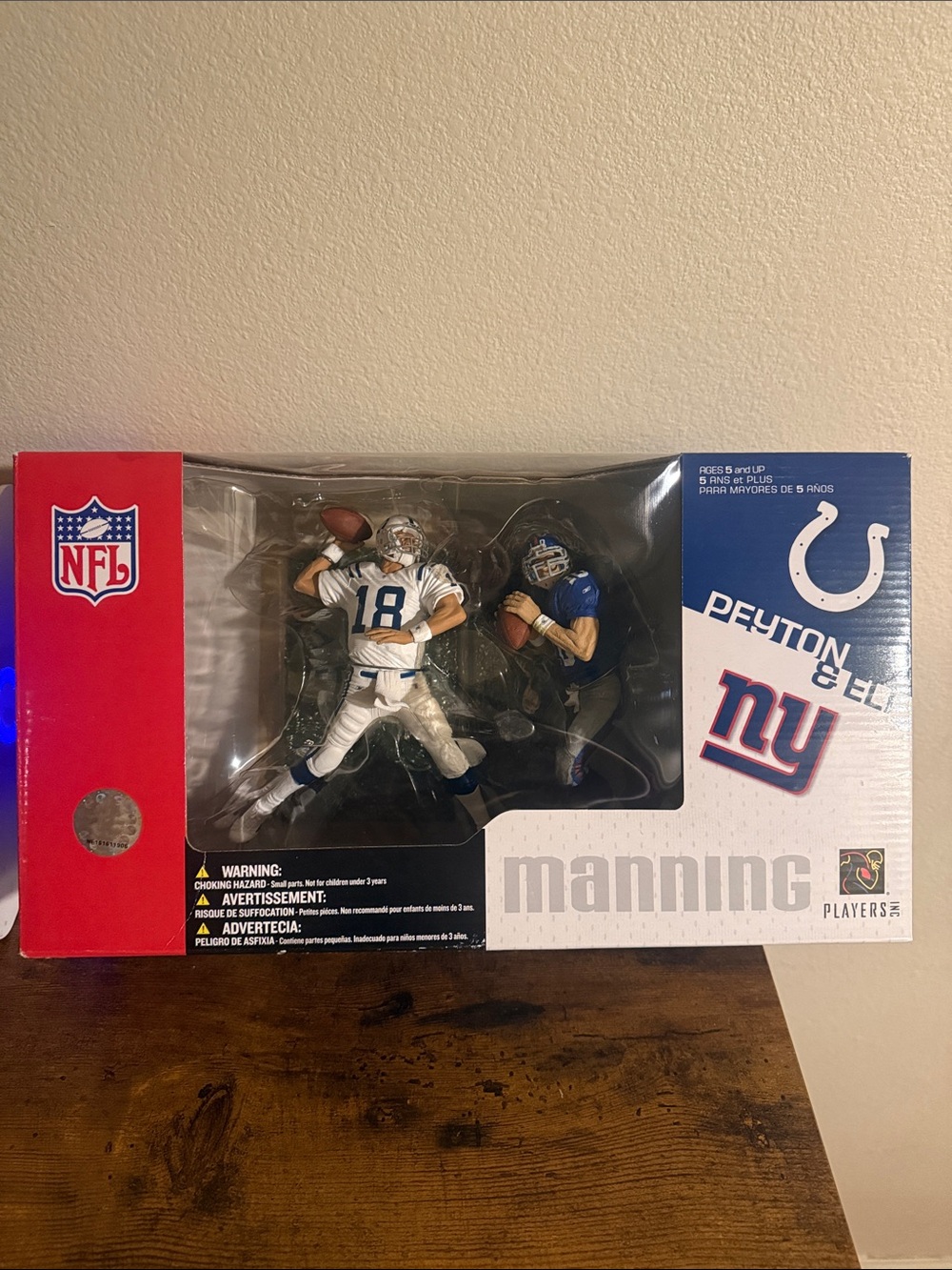 NIB McFarlane’s NFL Manning Brothers 2 Pack Peyton and Eli Manning Figures